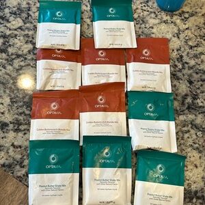 11 fuelings total! 5 golden butterscotch blonde and 6 peanut butter shake